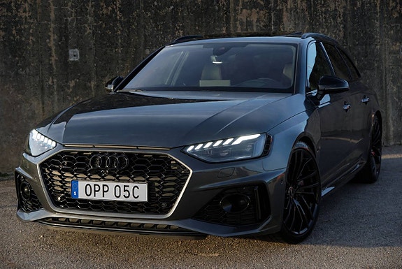 Audi RS4 8 of 30