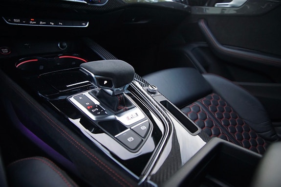 Audi RS4 29 of 30