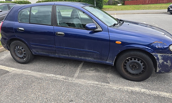 Nissan Almera 5 of 9