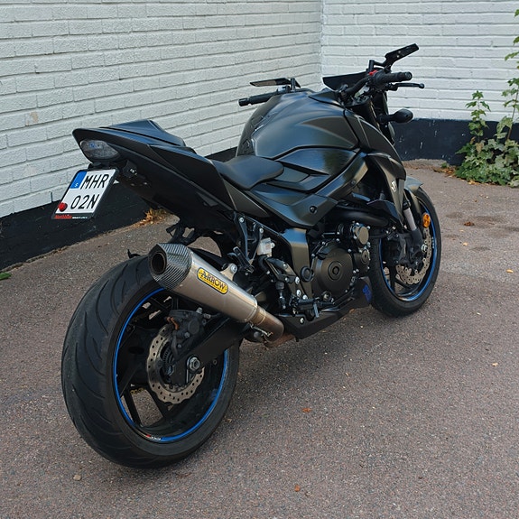 Suzuki GSX-S750 Arrow Edition 4 of 6