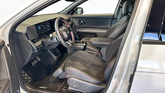 Hyundai Ioniq 5 7 of 16