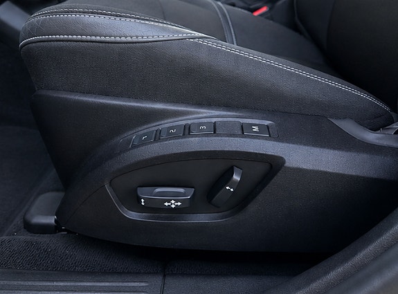 Volvo V40 10 of 18