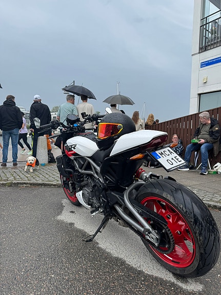 INDIAN FTR 1200 S 4 of 5