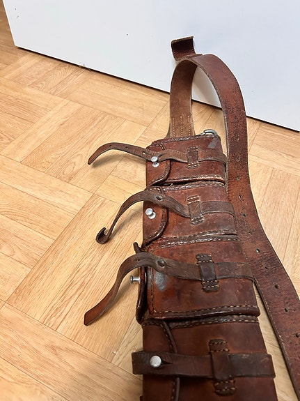 Product image 9 of 17