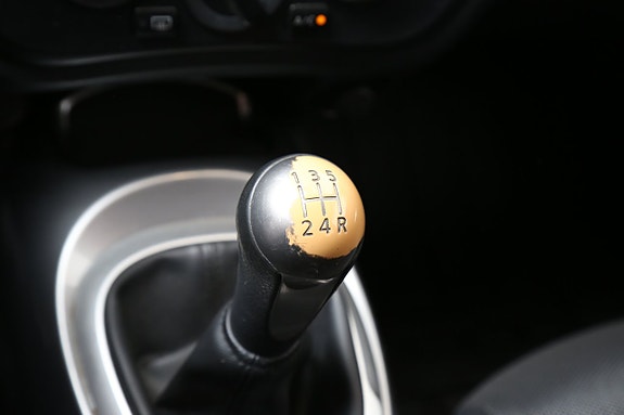 Nissan Juke 17 of 22