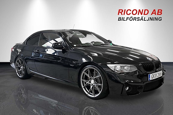BMW 335i 13 of 23