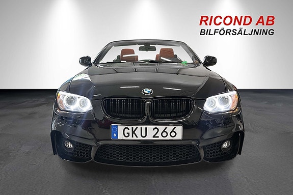BMW 335i 6 of 23