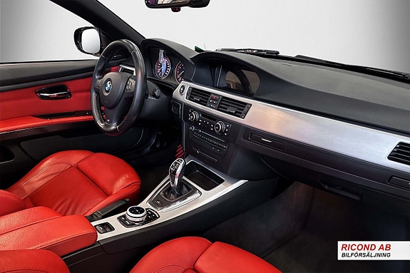 BMW 335i 17 of 23