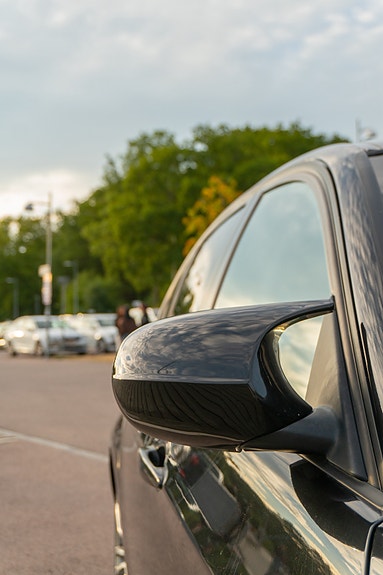 BMW 318d 4 of 18