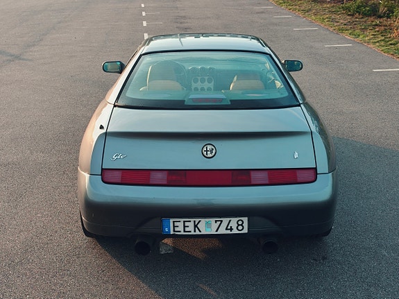 Alfa Romeo GTV 4 of 10