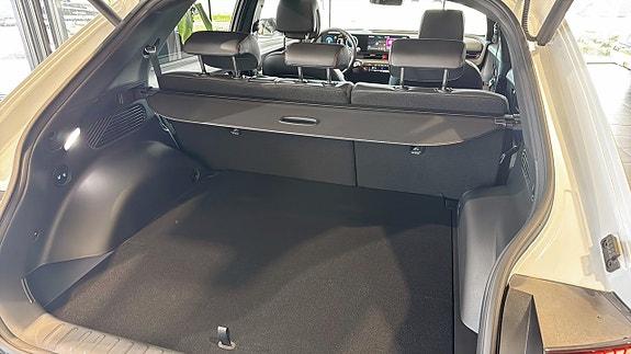 Hyundai Ioniq 5 5 of 16
