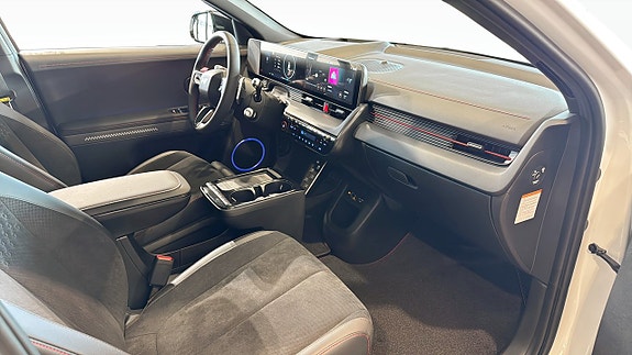 Hyundai Ioniq 5 11 of 16