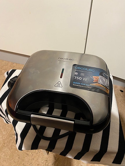 Product image 2 of 7