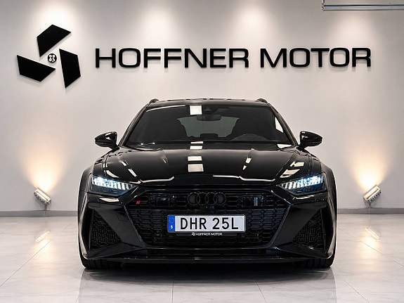 Audi RS6 2 of 25