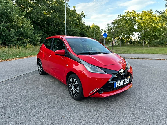 Toyota Aygo 3 of 10