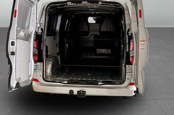 Ford Transit Custom 7 of 7