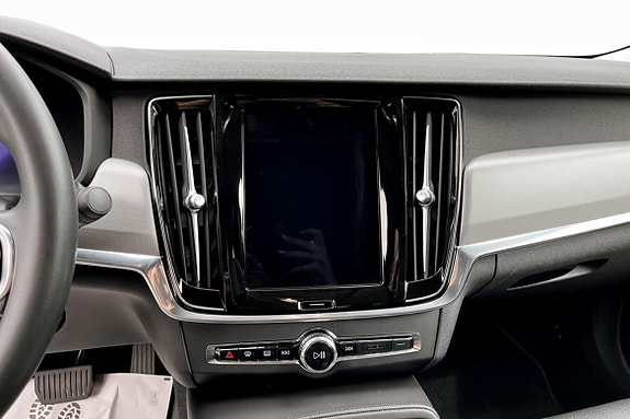 Volvo S90 6 of 9