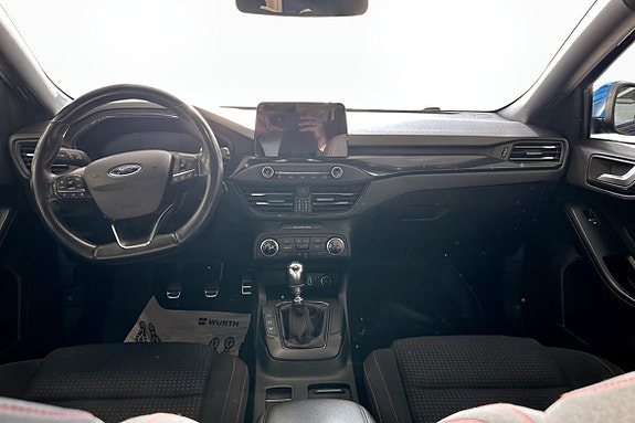 Ford Focus 4 of 10