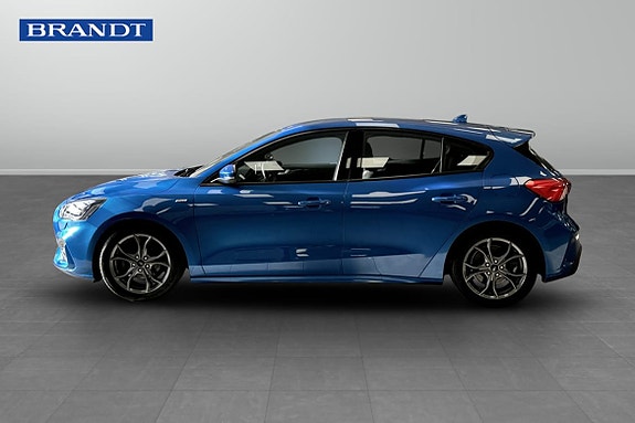 Ford Focus 3 of 10