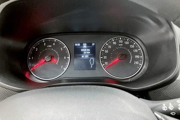 Dacia Sandero 10 of 12