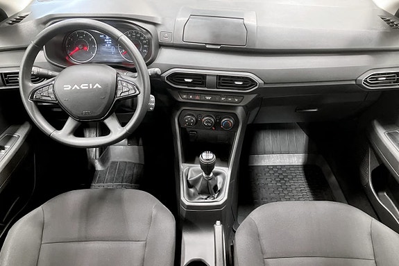 Dacia Sandero 7 of 12