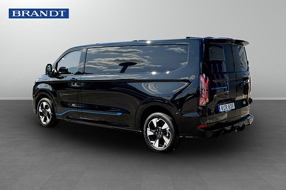 Ford E-Transit 2 of 8