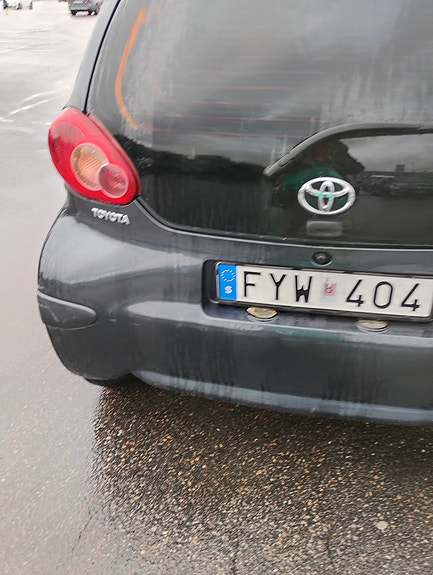 Toyota Aygo 2 of 5