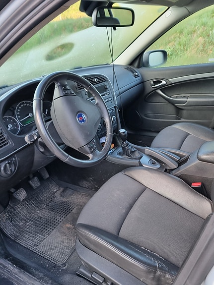 Saab 9-3 3 of 7