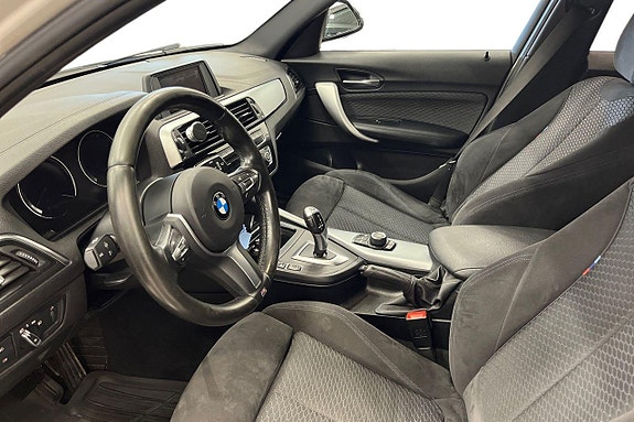 BMW 118i 12 of 24