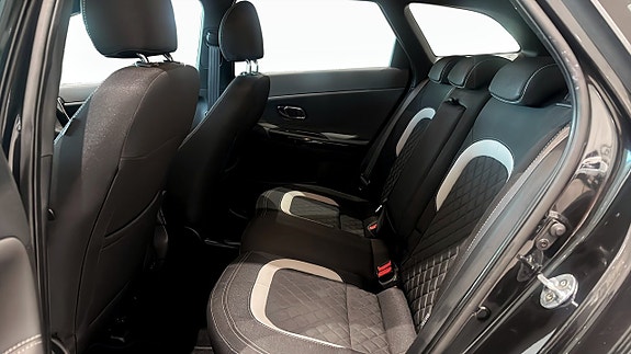 Kia Ceed 5 of 13