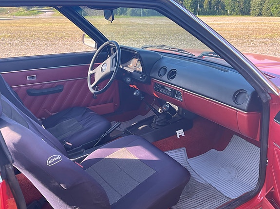 Opel Manta 7 of 14