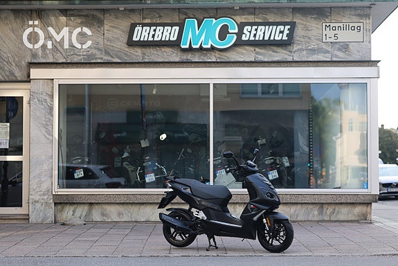 Peugeot Speedfight 4 EU5 | Mad Black | 144 mil