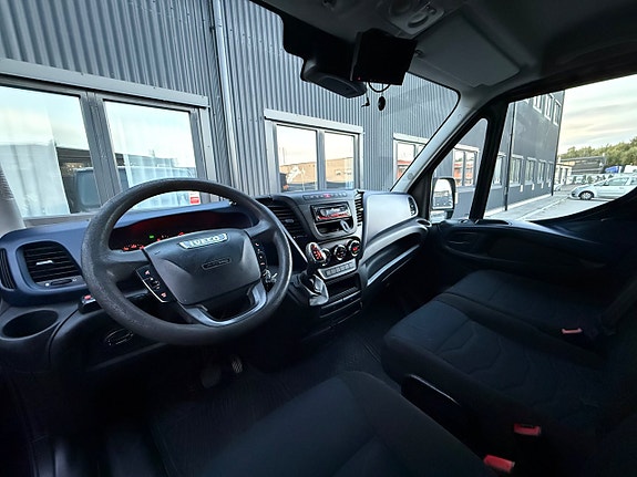 Iveco Daily 9 of 14