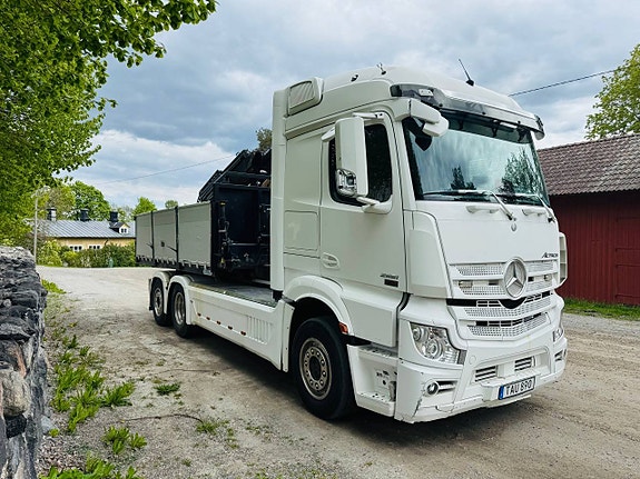 Mercedes Actros Lastväxlare 6x2 + Kranflak