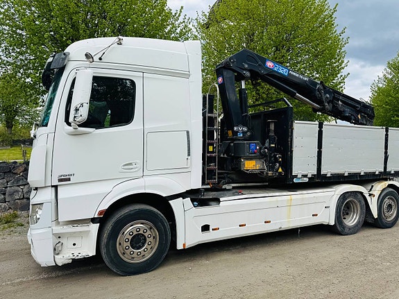 Mercedes Actros Lastväxlare 6x2 + Kranflak 3 of 3