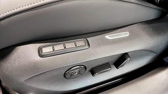 Volkswagen Passat 17 of 17