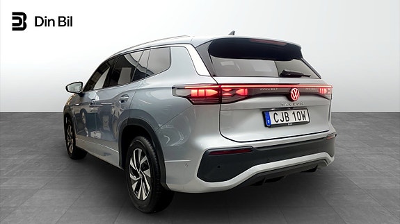 Volkswagen Tayron 3 of 12