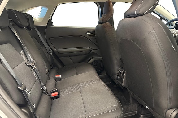 Renault Captur 11 of 23