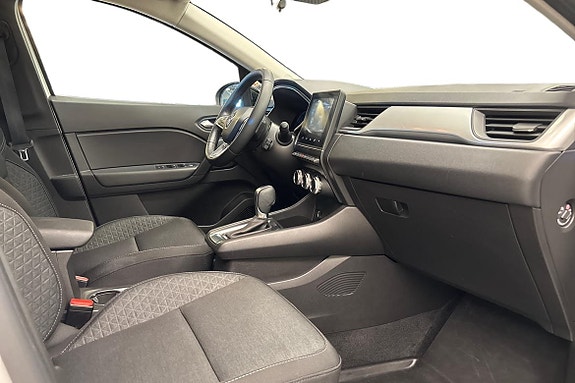 Renault Captur 10 of 23