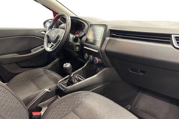 Renault Clio 10 of 18
