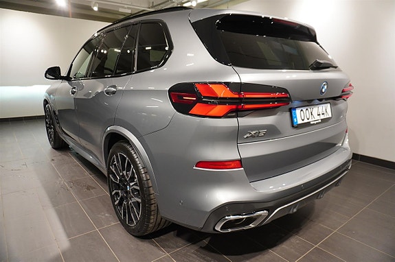 BMW X5 18 of 18