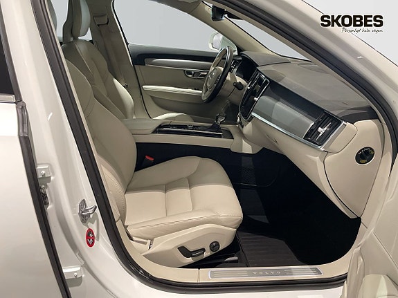 Volvo V90 11 of 21