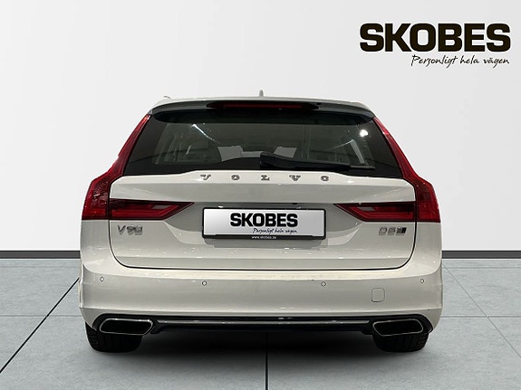 Volvo V90 6 of 21