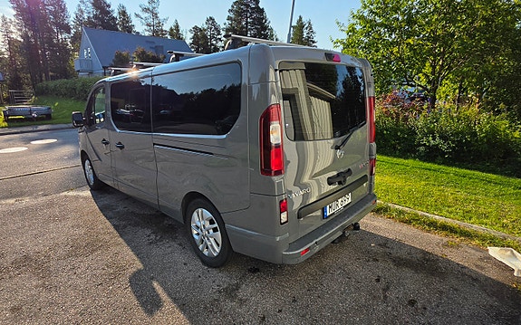 Opel Vivaro 20 of 24