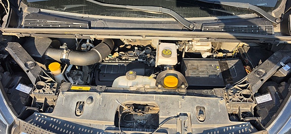 Opel Vivaro 10 of 24