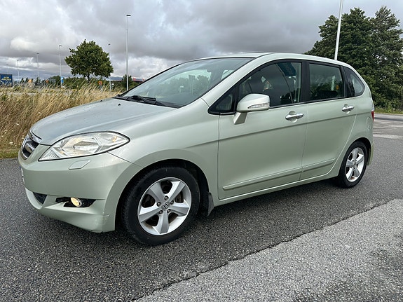 Honda FR-V 2 of 18