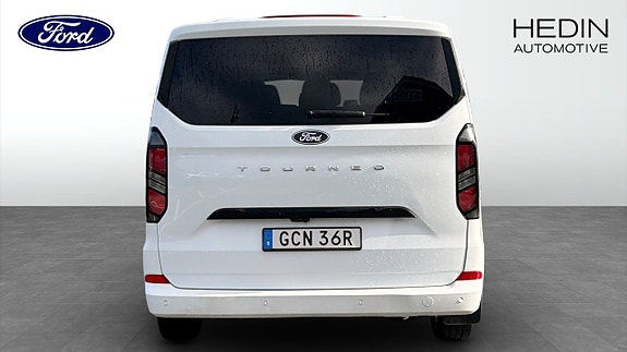 Ford Custom Tourneo 7 of 11