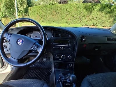 Saab 9-5 4 of 6