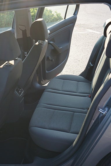Volkswagen Golf V 9 of 9