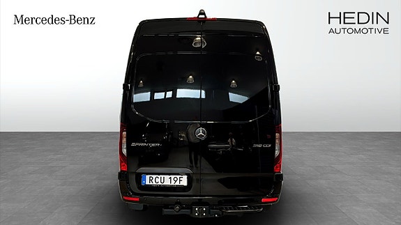 Mercedes-Benz Sprinter 319 8 of 9